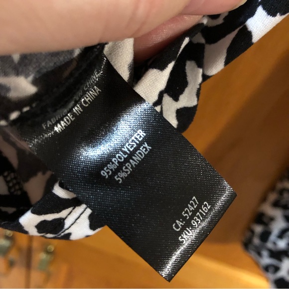 Lily Morgan Long sleeved top - Picture 4 of 5